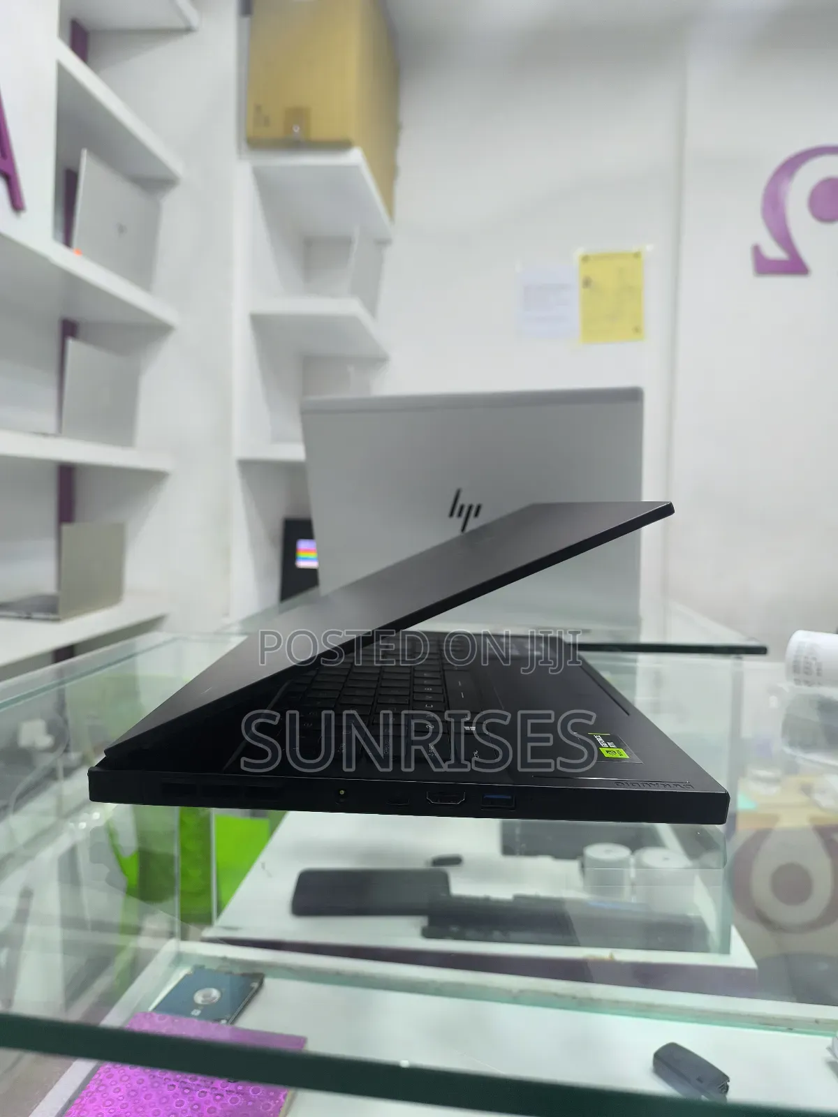 New Laptop Asus ROG Zephyrus G15 16GB Intel Core I7 SSD 512GB