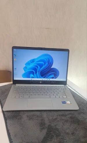 New Laptop HP Stream Notebook 8GB Intel Core I7 SSD 512GB