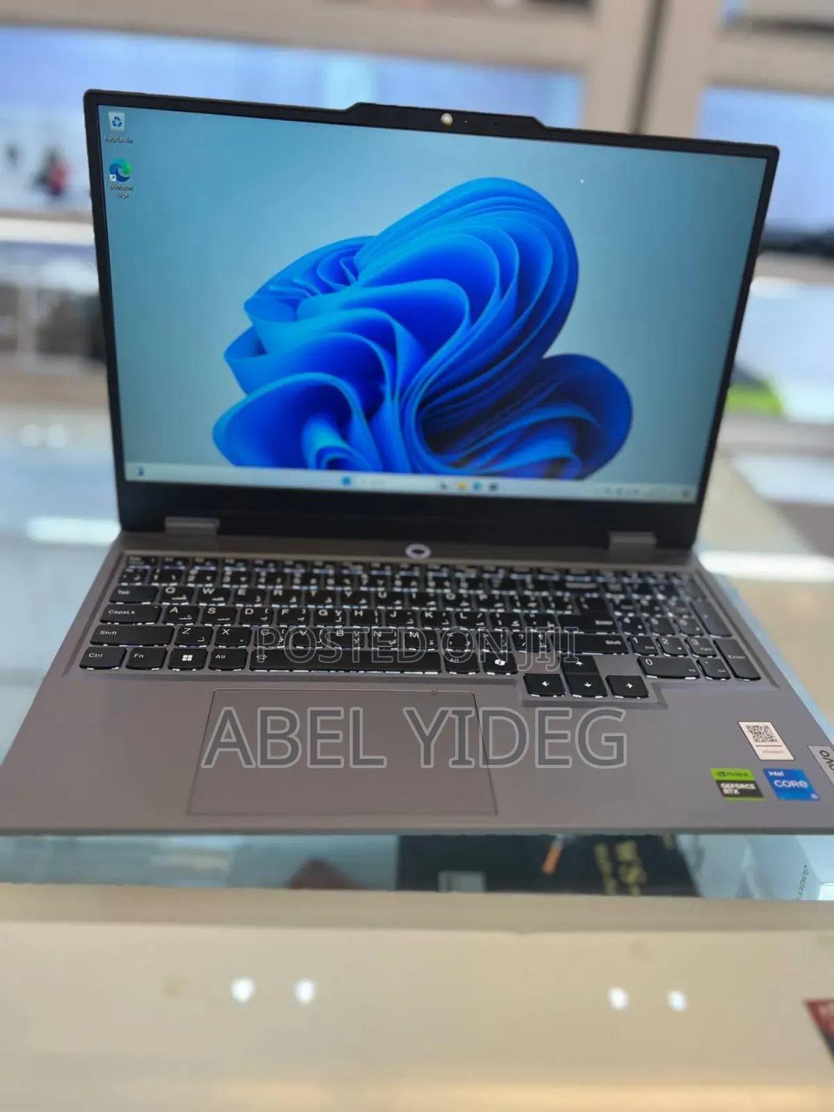 New Laptop Lenovo LOQ 15IRH8 16GB Intel Core I5 SSD 512GB