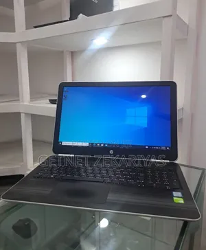 New Laptop HP Pavilion 15 8GB Intel Core I5 SSD 1T