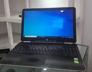 New Laptop HP Pavilion 15 8GB Intel Core I5 HDD 1T