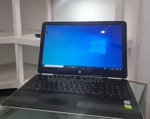 New Laptop HP Pavilion 15 8GB Intel Core I5 HDD 1T