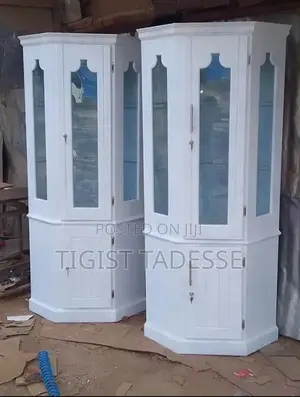 Corner Bufe እጅግ ዘመናዊ