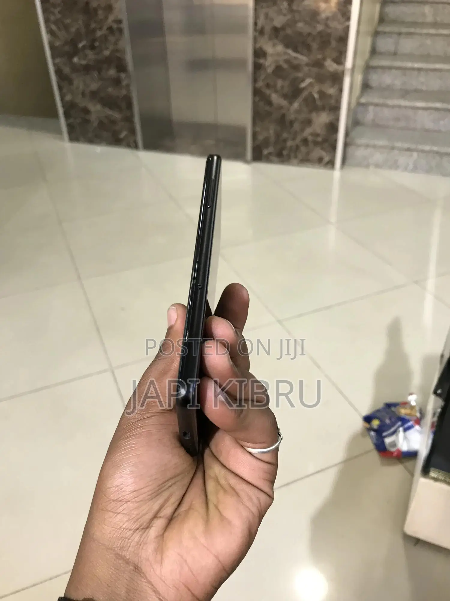 New Samsung Galaxy A8 32 GB Black