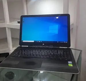 New Laptop HP Pavilion 15 8GB Intel Core I5 HDD 1T