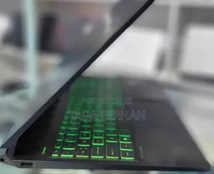 New Laptop HP Pavilion 15 12GB Intel Core I5 SSD 512GB