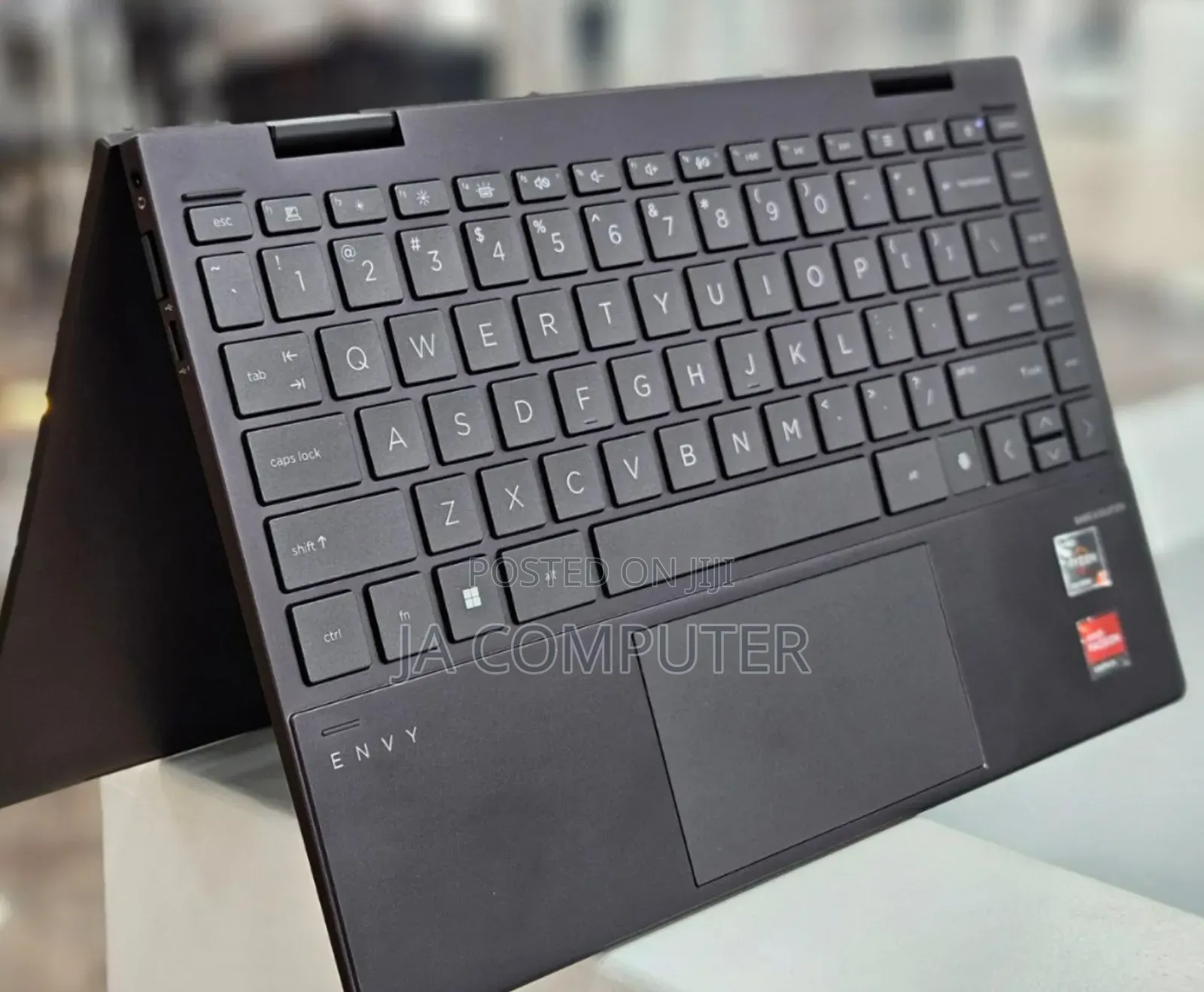 New Laptop HP Envy 13 8GB AMD Ryzen 5 SSD 512GB