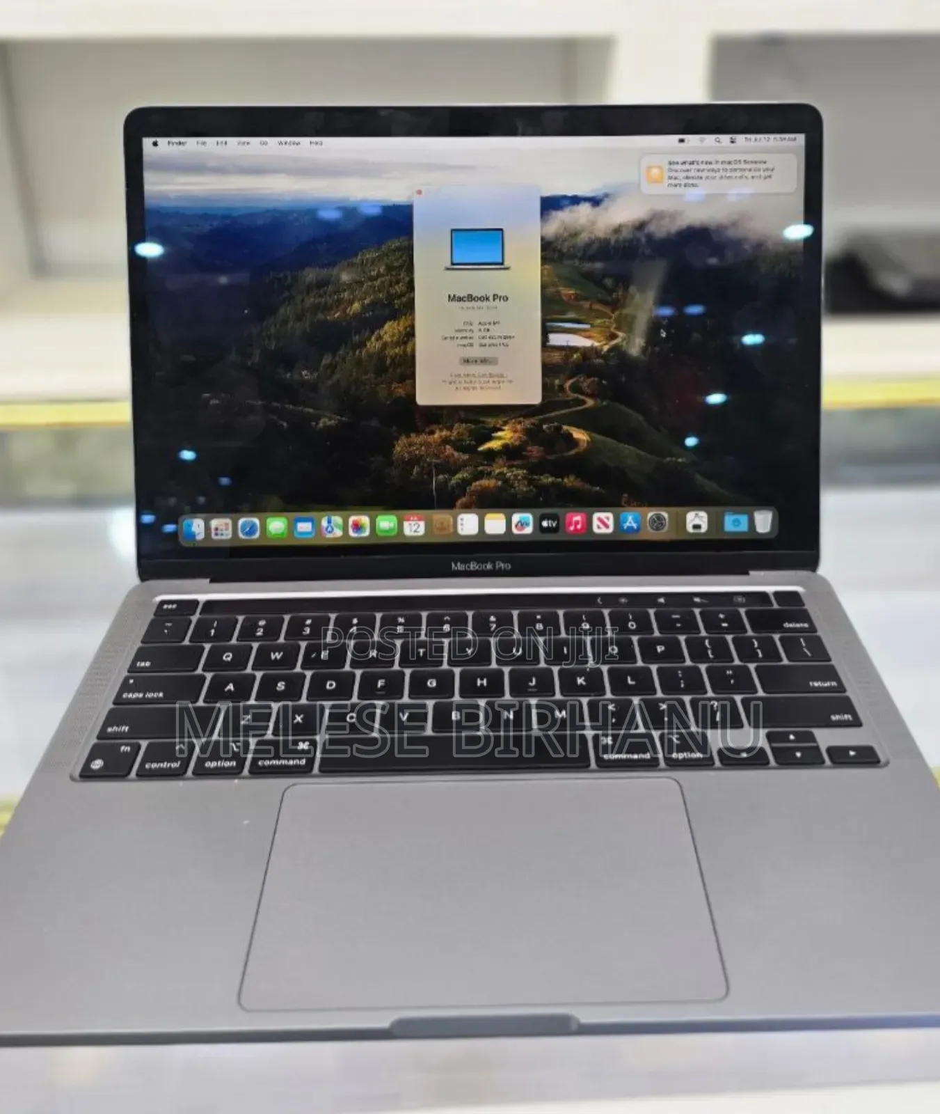 New Laptop Apple MacBook Pro 2020 M1 8GB Apple M1 Pro SSD 512GB