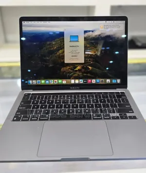 New Laptop Apple MacBook Pro 2020 M1 8GB Apple M1 Pro SSD 512GB
