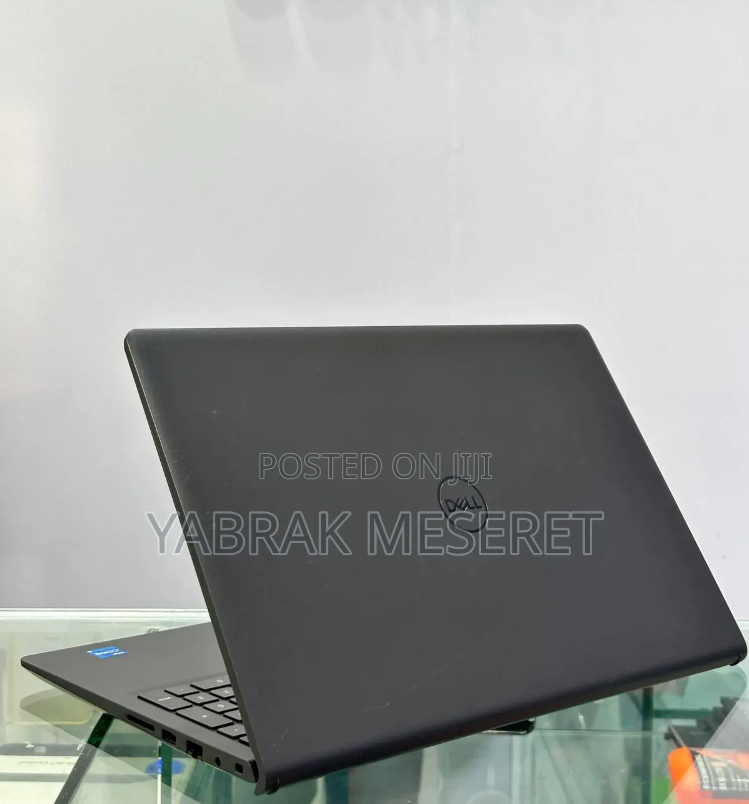 New Laptop Dell 8GB Intel Core i5 SSD 256GB