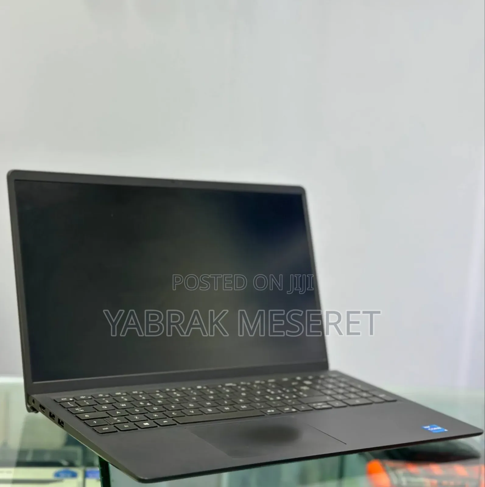 New Laptop Dell 8GB Intel Core i5 SSD 256GB