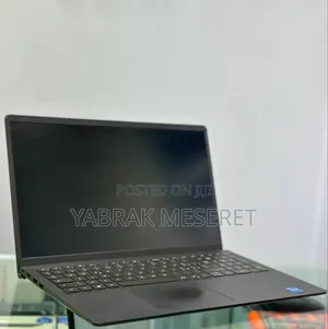 New Laptop Dell 8GB Intel Core i5 SSD 256GB