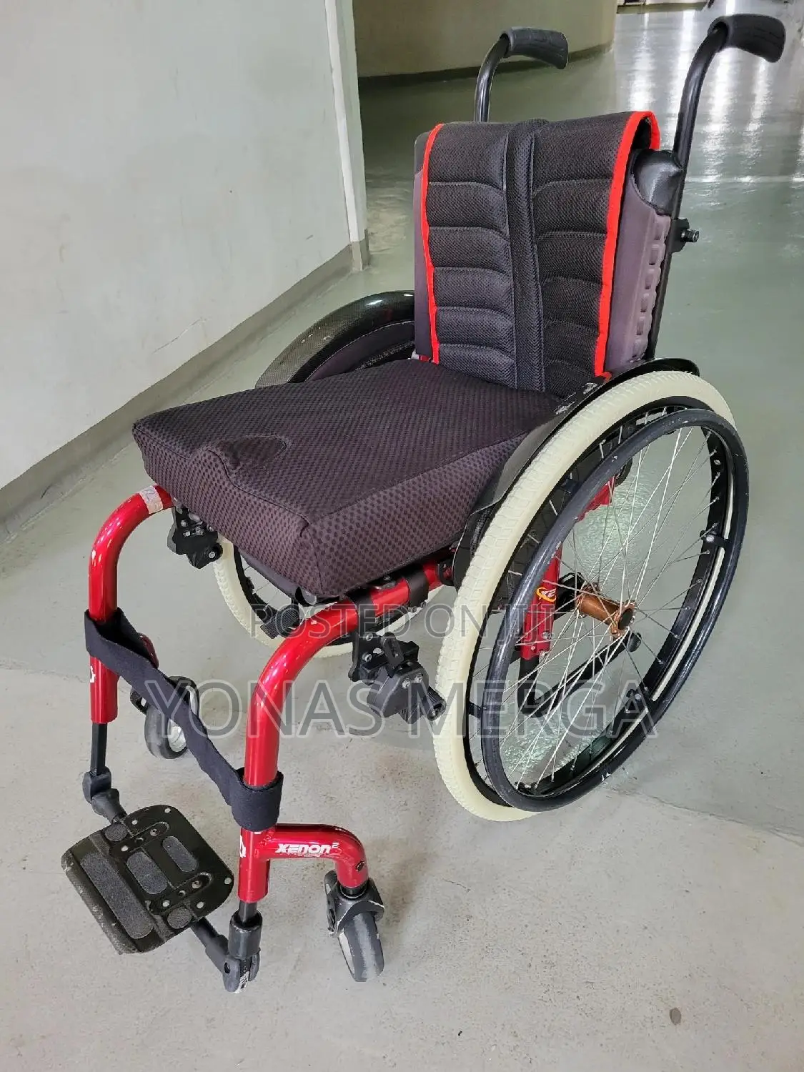 Child/Adult/Wheelchair Super Light Aluminum Sport Wheelchair