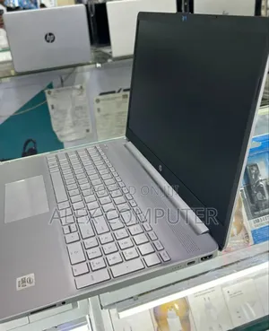 Photo - New Laptop HP Stream Notebook 16GB Intel Core I7 SSD 512GB