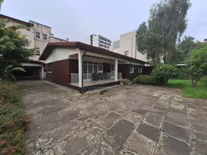Photo - 3bdrm Villa in Bole for rent