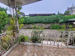 3bdrm Villa in Bole for rent