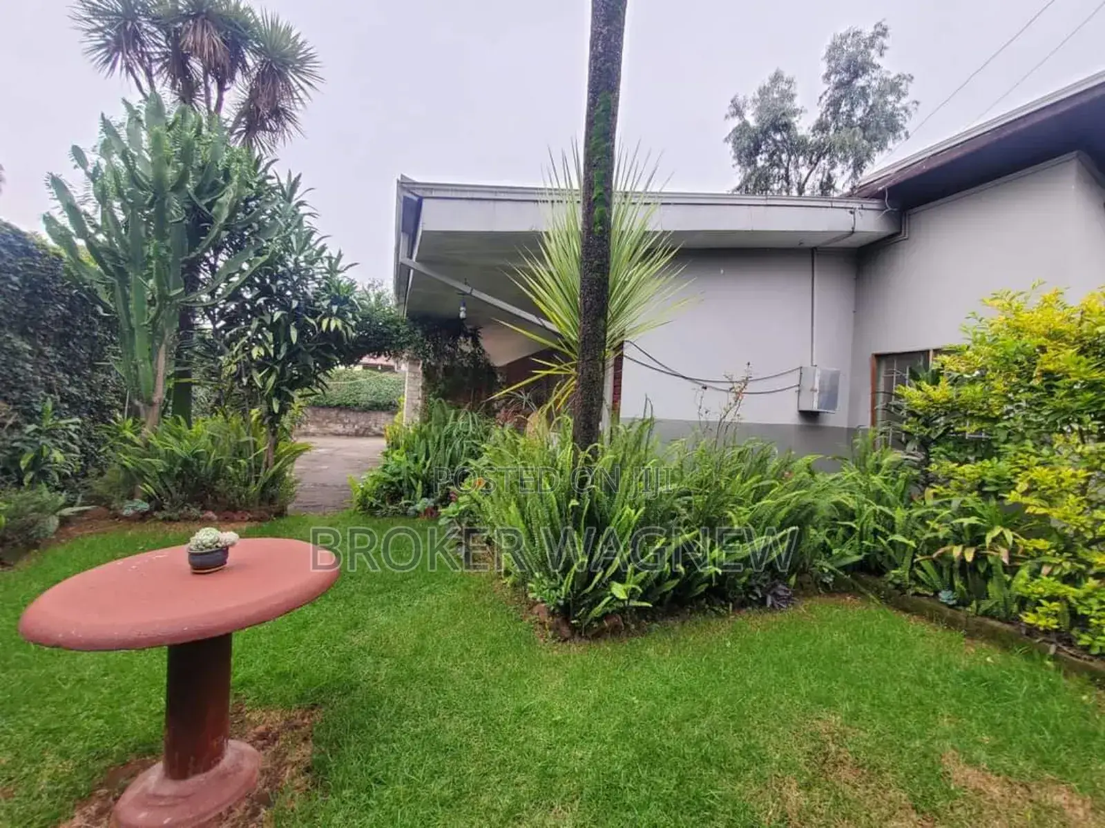 3bdrm Villa in Bole for rent