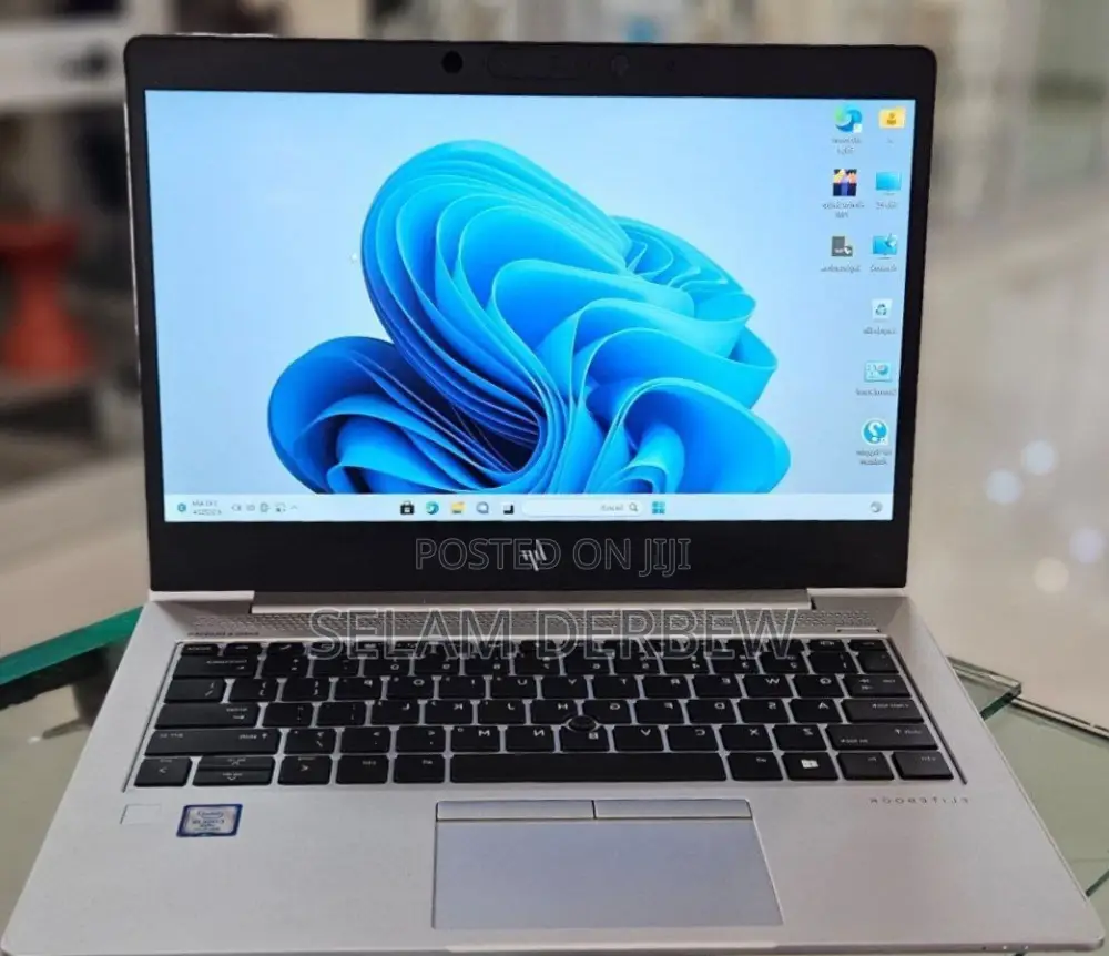 New Laptop HP EliteBook 830 8GB Intel Core I5 SSD 256GB