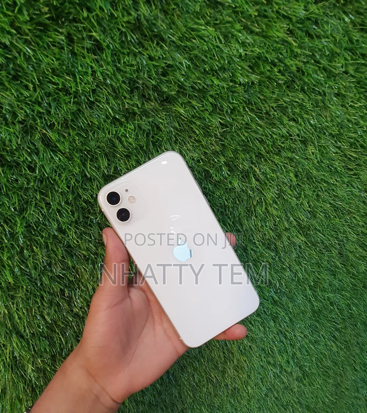 New Apple iPhone 11 64 GB White