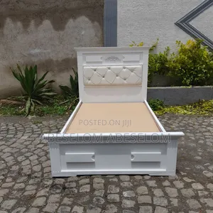 Photo - 1,20 Cm አልጋ