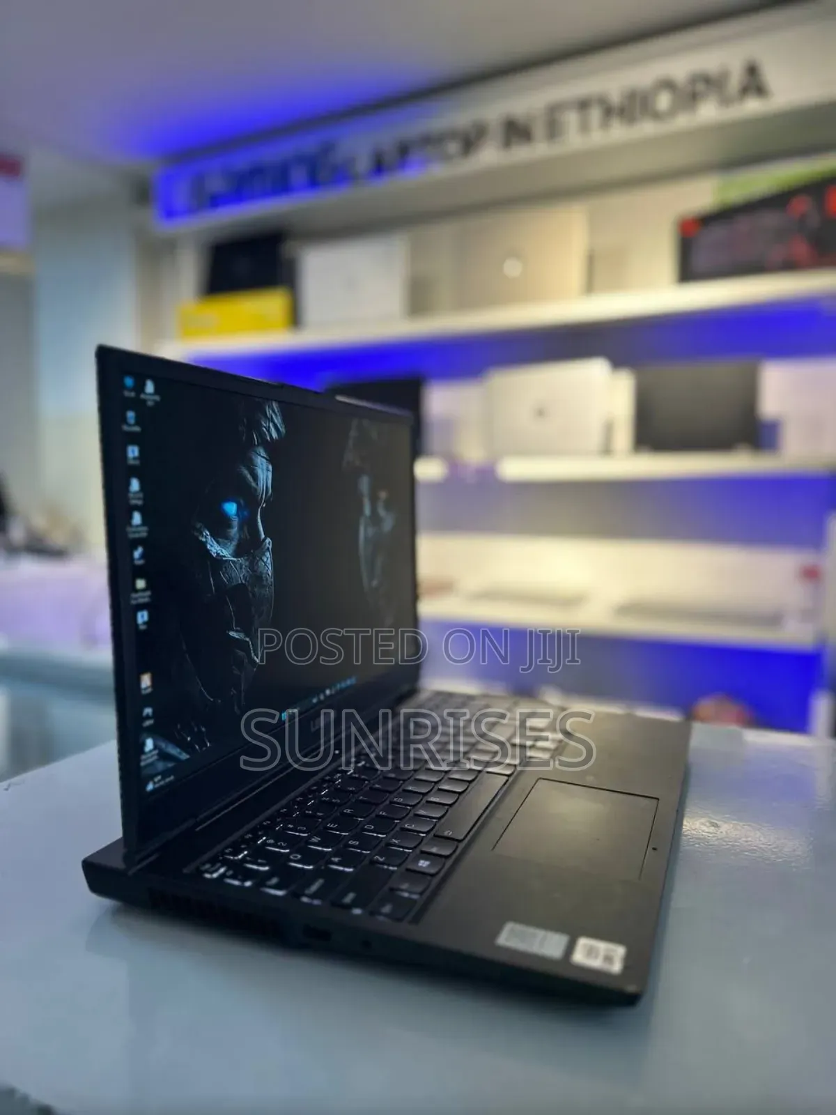 New Laptop Lenovo Legion Y720 16GB Intel Core I5 SSD 512GB