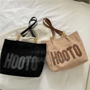 Hooto Bags