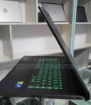 New Laptop MSI Katana GF66 16GB Intel Core I7 SSD 512GB