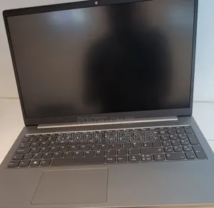 New Laptop Lenovo 8GB Intel Core I5 SSD 512GB