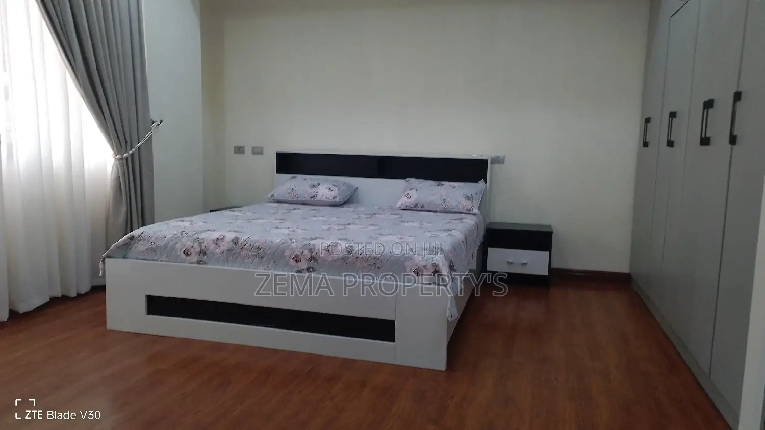 Furnished 3bdrm Apartment in Bole for rent