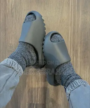 Yeezy Slides