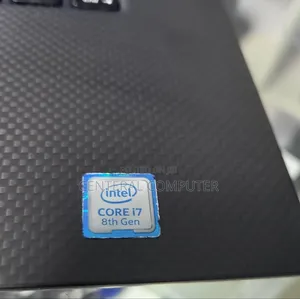 Photo - New Laptop Dell Precision 15 7520 16GB Intel Core I7 SSD 512GB