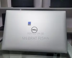 Photo - New Laptop Dell Precision 15 3520 16GB Intel Core I7 SSD 512GB