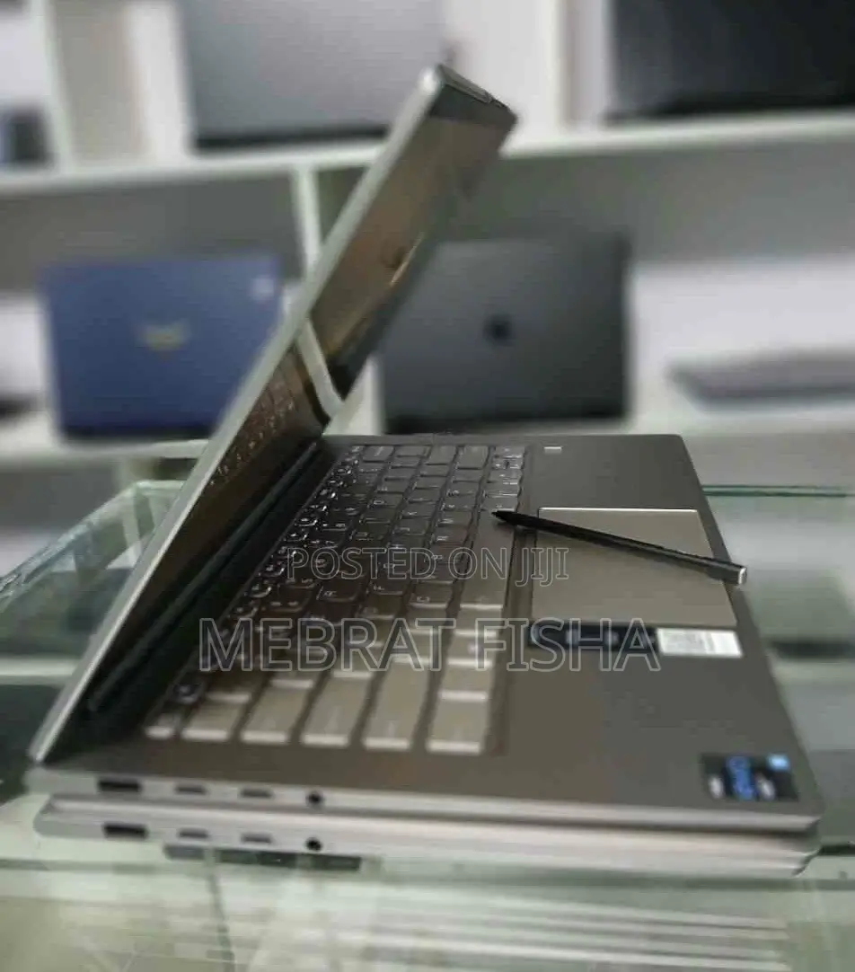 New Laptop Lenovo Yoga 9i 16GB Intel Core I7 SSD 512GB