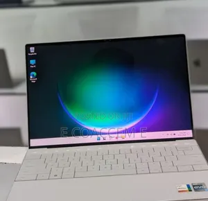 New Laptop Dell XPS 13 32GB Intel Core I7 SSD 1T