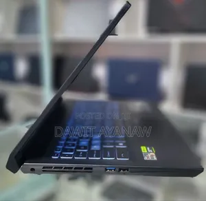 New Laptop MSI 16GB AMD Ryzen 5 SSD 512GB