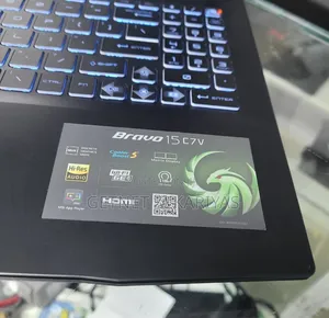 New Laptop MSI 16GB AMD Ryzen 5 SSD 512GB