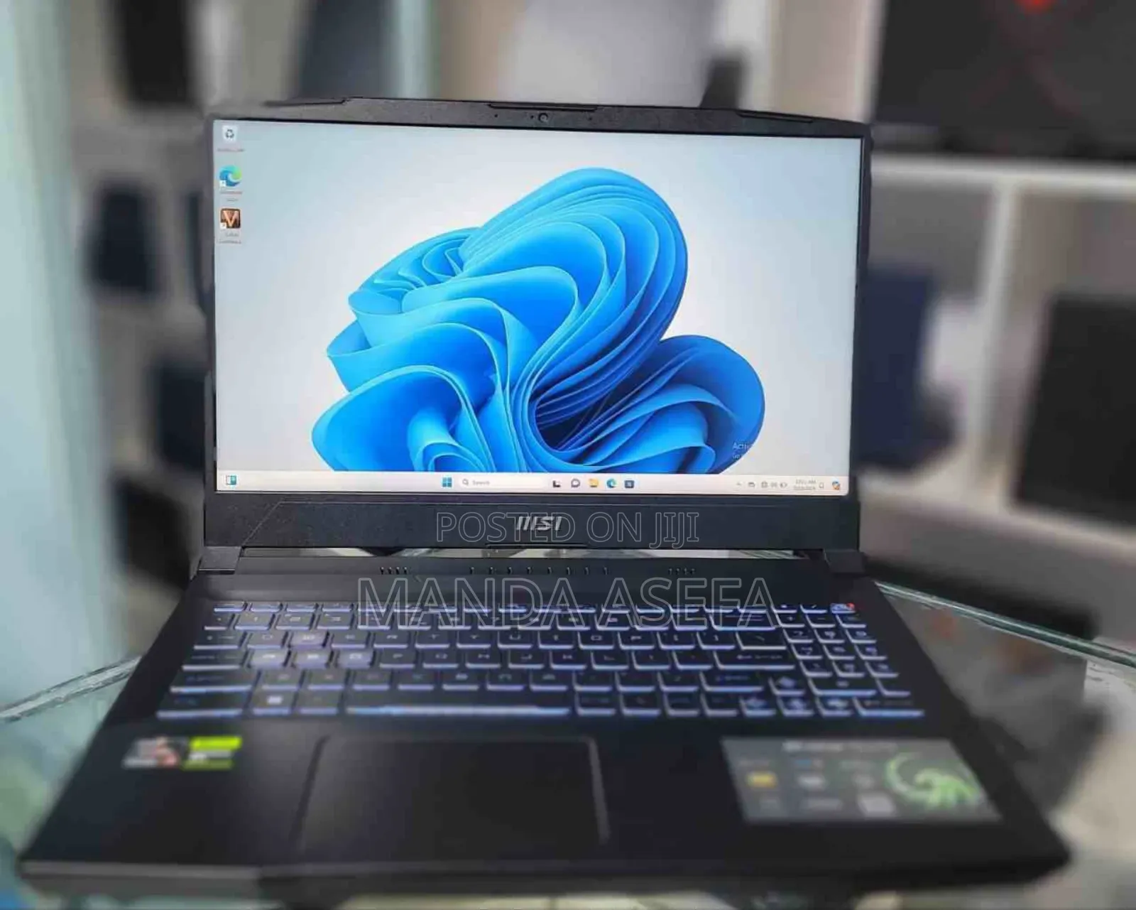 New Laptop MSI 16GB AMD Ryzen 5 SSD 512GB
