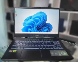 New Laptop MSI 16GB AMD Ryzen 5 SSD 512GB