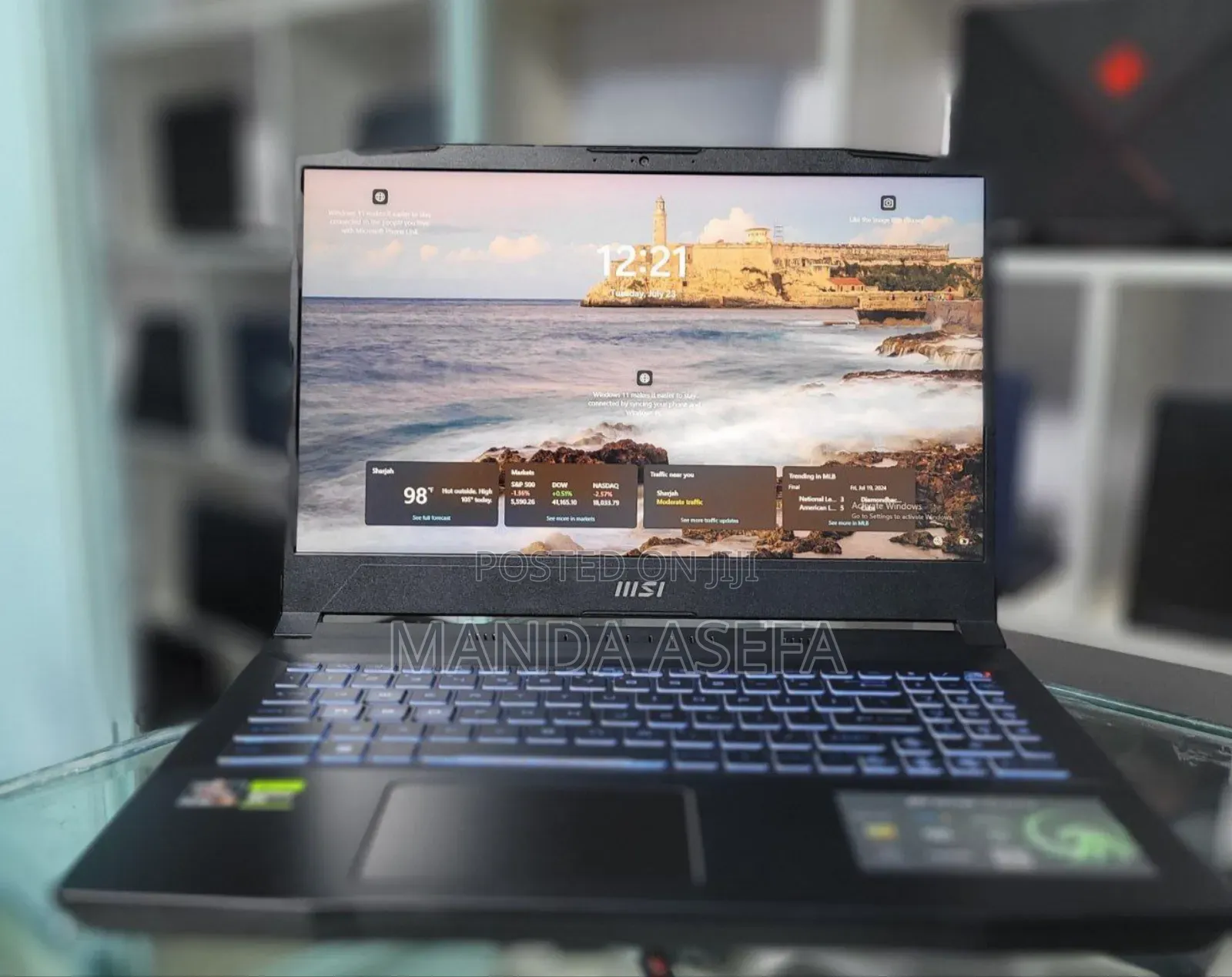 New Laptop MSI 16GB AMD Ryzen 5 SSD 512GB