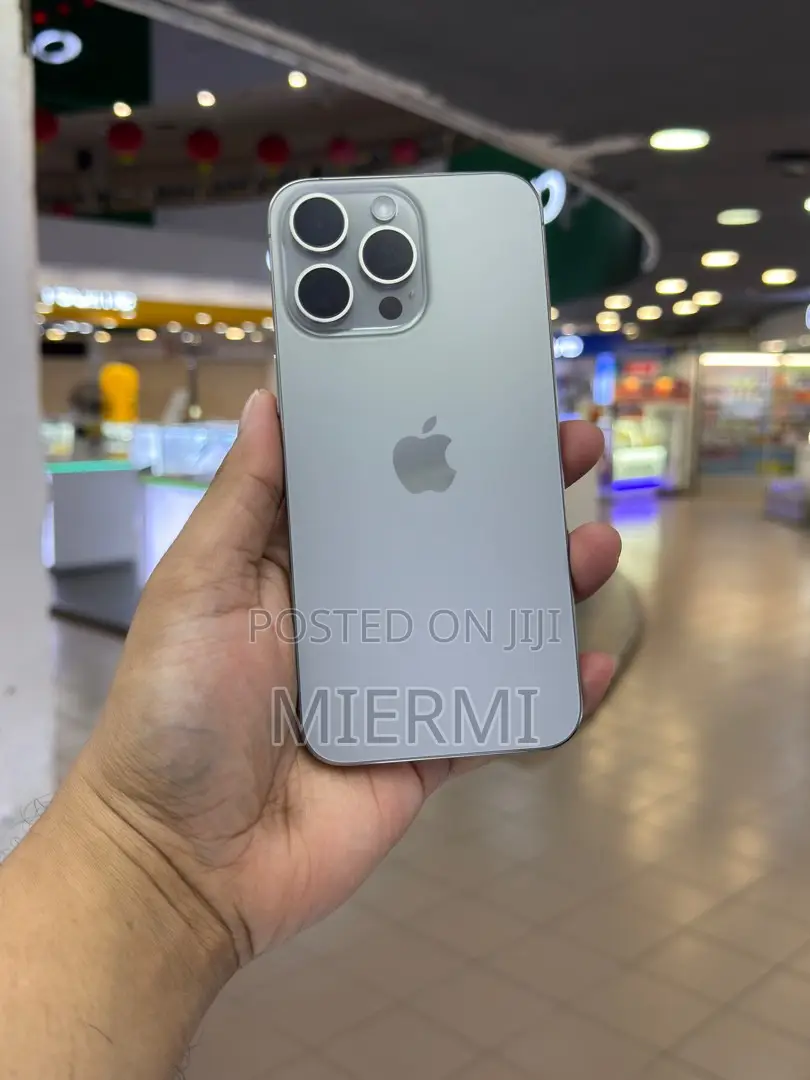 New Apple iPhone 15 Pro Max 512 GB White