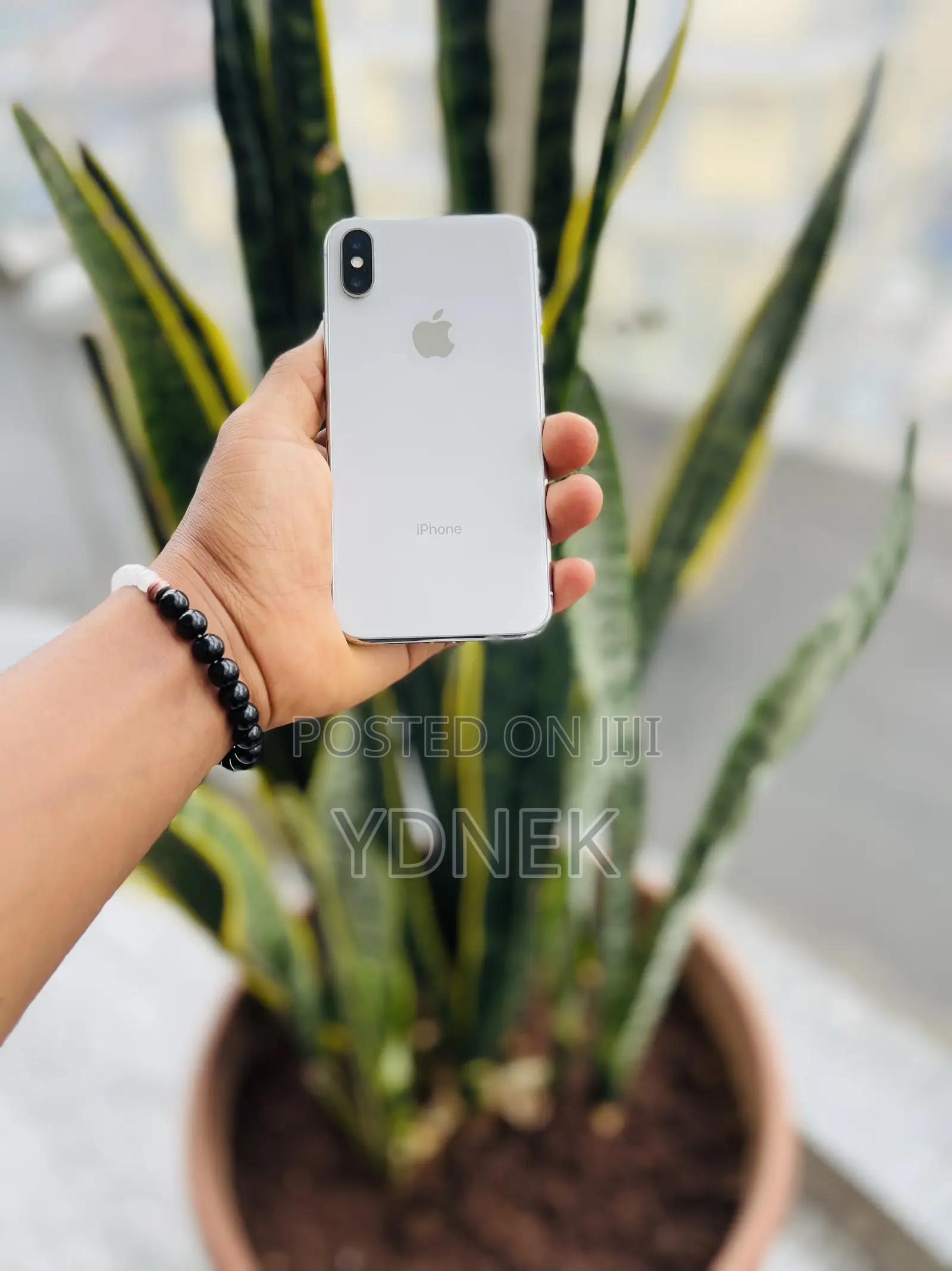 Apple iPhone X 256 GB White