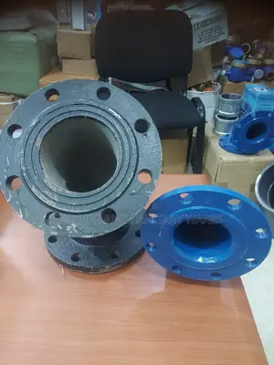 Flanged Elbow