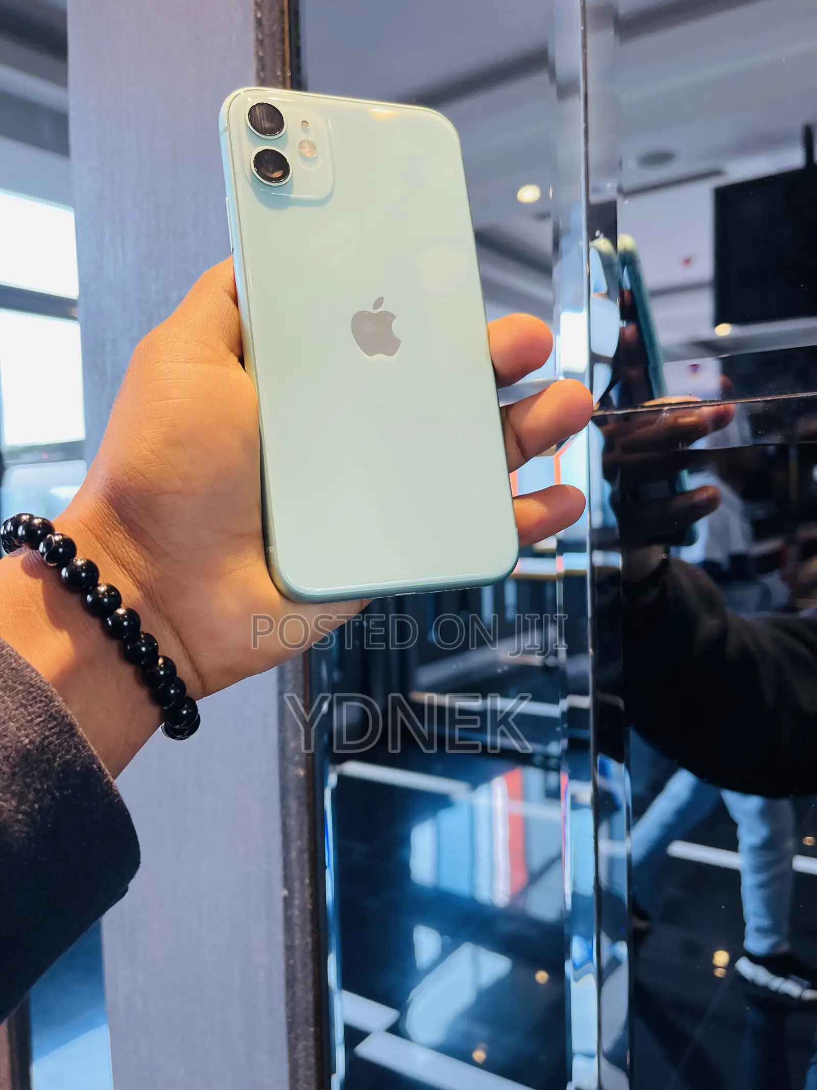 Apple iPhone 11 64 GB Blue