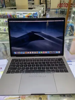 Laptop Apple MacBook Pro 2017 8GB Intel Core I5 SSD 256GB