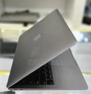 New Laptop Apple MacBook Air 2019 16GB Intel Core I5 SSD 256GB