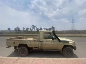 Toyota 1hz 2015 2009 for Rent