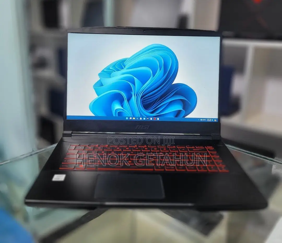New Laptop MSI GF63 16GB Intel Core I7 SSD 512GB