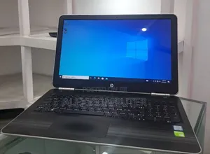 New Laptop HP Pavilion 15 8GB Intel Core I5 HDD 1T