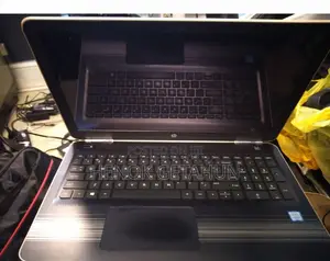 New Laptop HP Pavilion 15 6GB Intel Core I5 SSD 1T