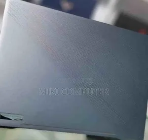 New Laptop Asus ROG Strix G15 8GB AMD Ryzen 9 SSD 512GB